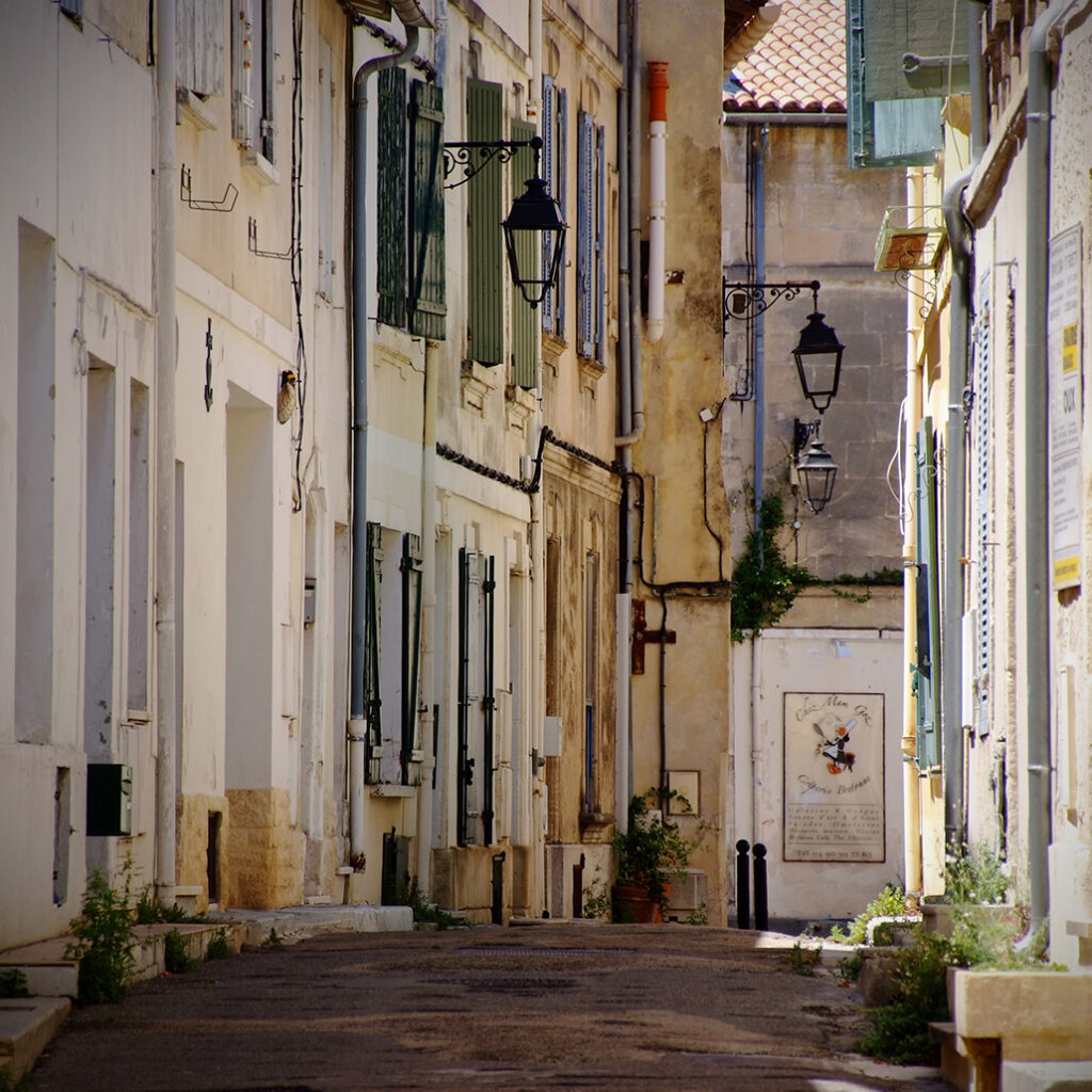 Photography Dreams | South of France photographs - Arles Gasse